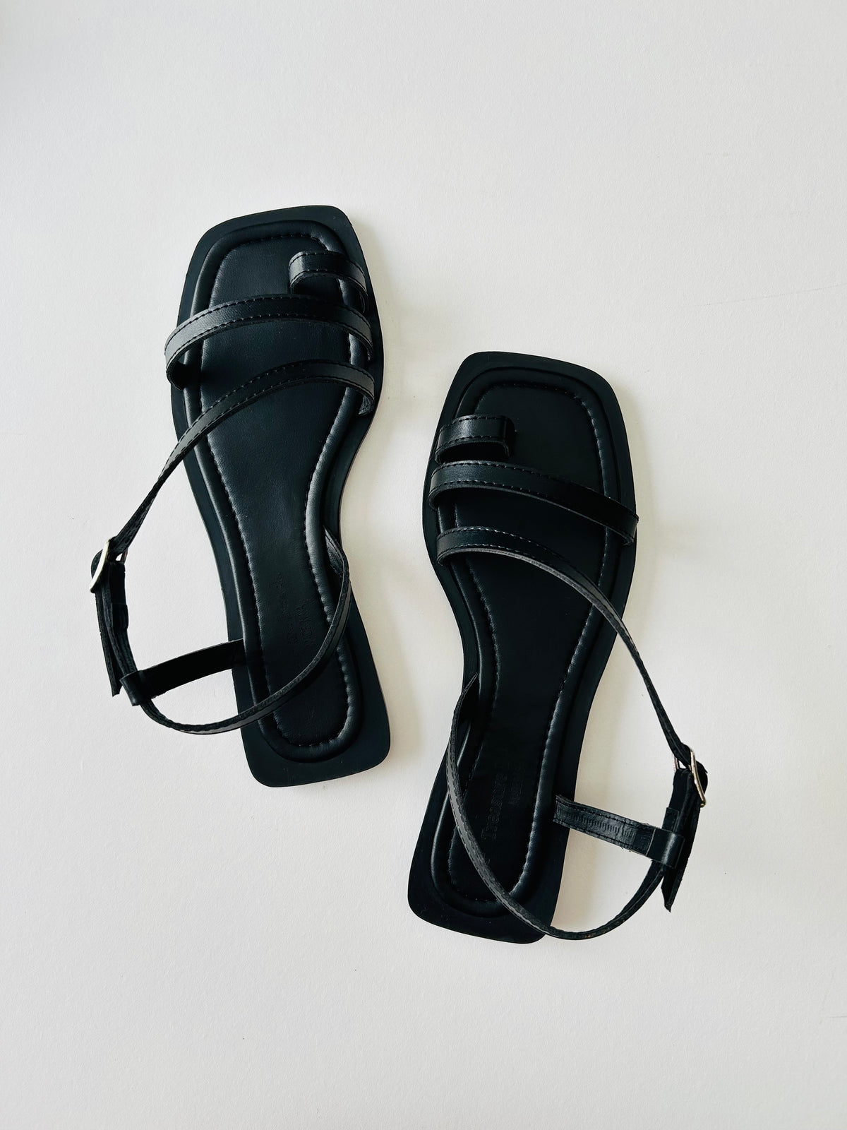 THE KINGSLEY - Black