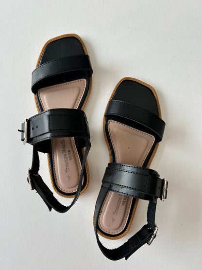 THE LACEY - Black