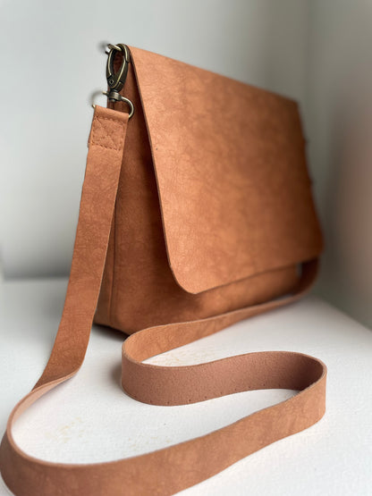 THE EVERYDAY SLING
