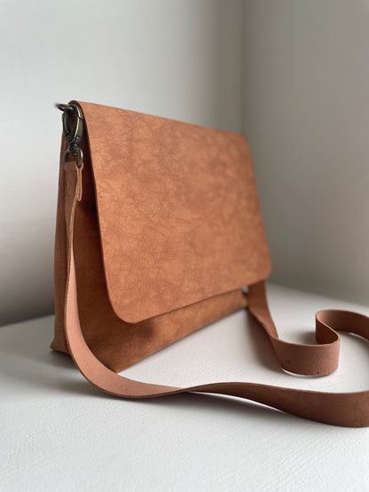 THE EVERYDAY SLING