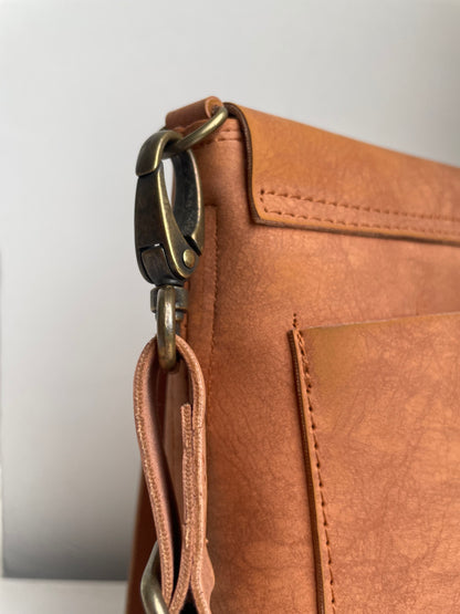 THE EVERYDAY SLING